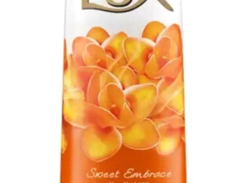 LUX shower gel SWEET EMBRACE 500ML LUX shower gel SWEET EMBRACE 500ML